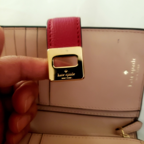 Kate Spade Wallet - Picture 3 of 8
